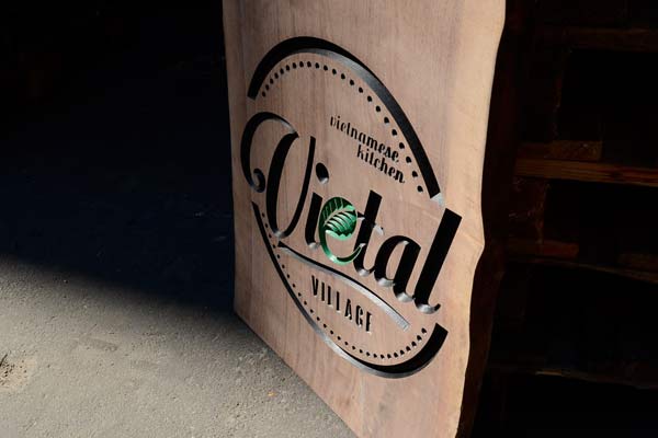 Bild Tischler und Tischlerei Formcut CNC Holzhandwerk aus Berlin Steglitz-Zehlendorf